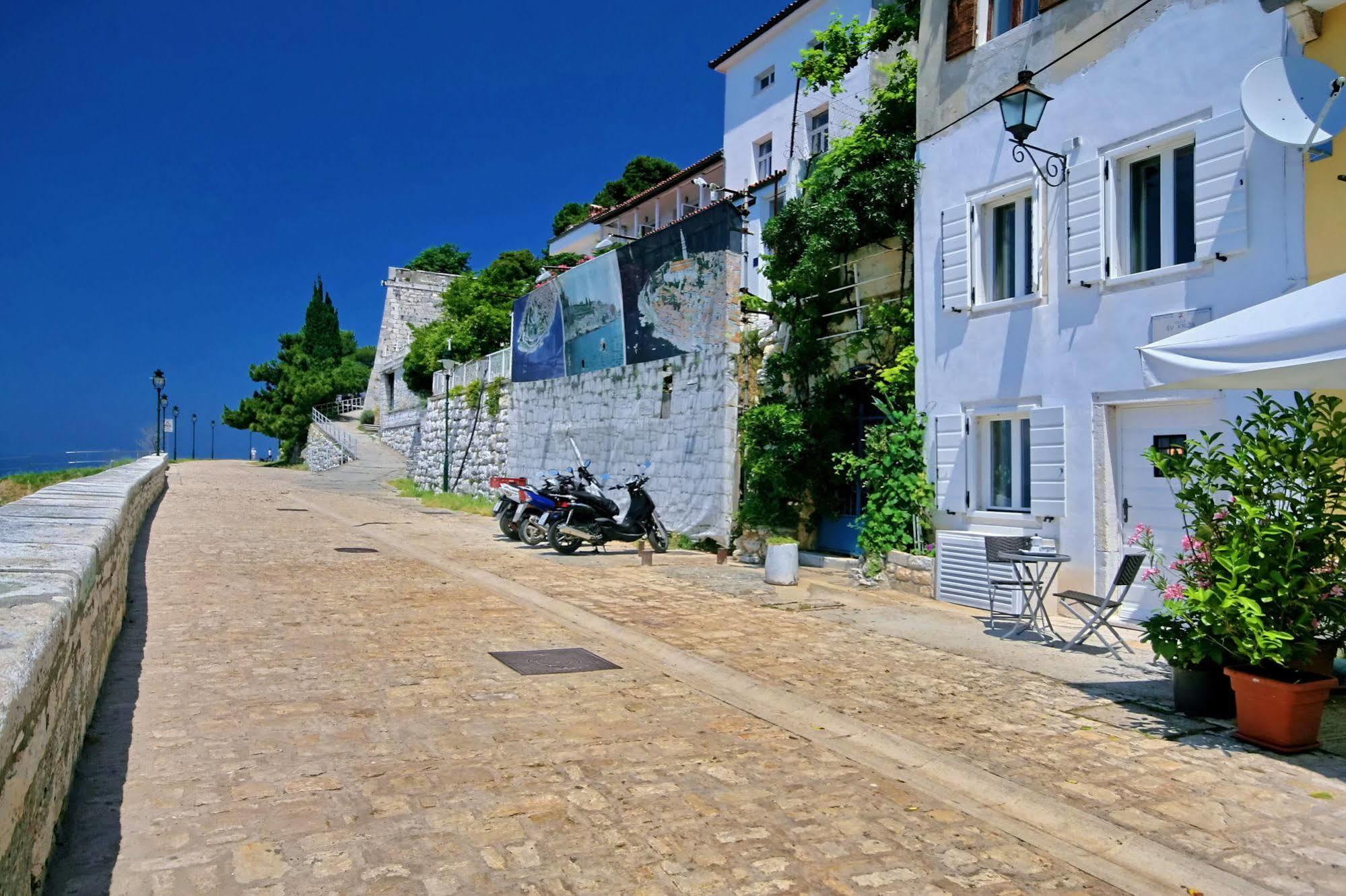 Angelo D'Oro Apartment Monte Ρόβινι Εξωτερικό φωτογραφία