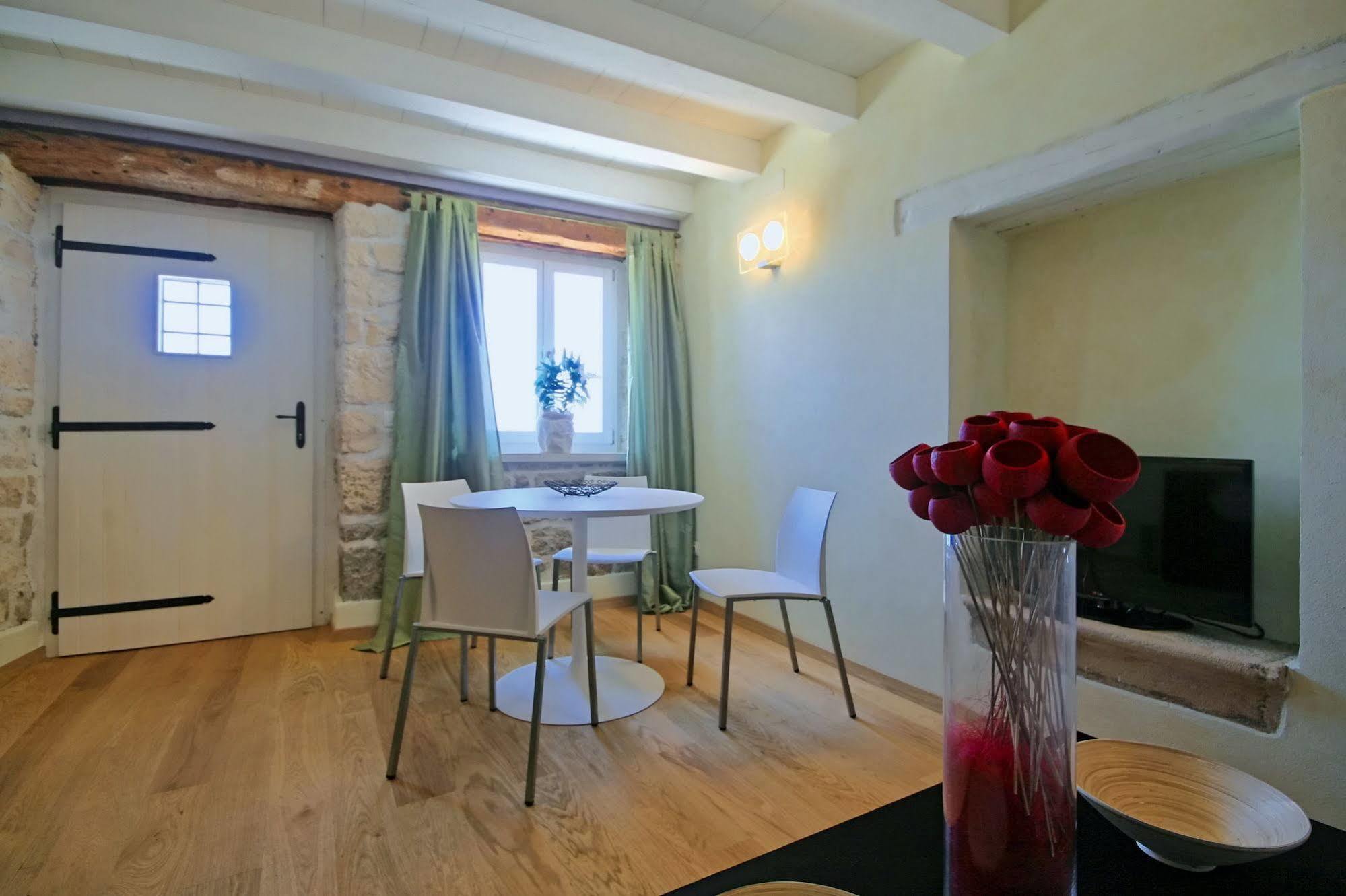 Angelo D'Oro Apartment Monte Ρόβινι Εξωτερικό φωτογραφία